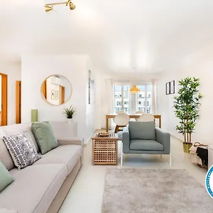 https://home-sweet-lisbon-premium-free-parking.hotels-lisbon-portugal.com