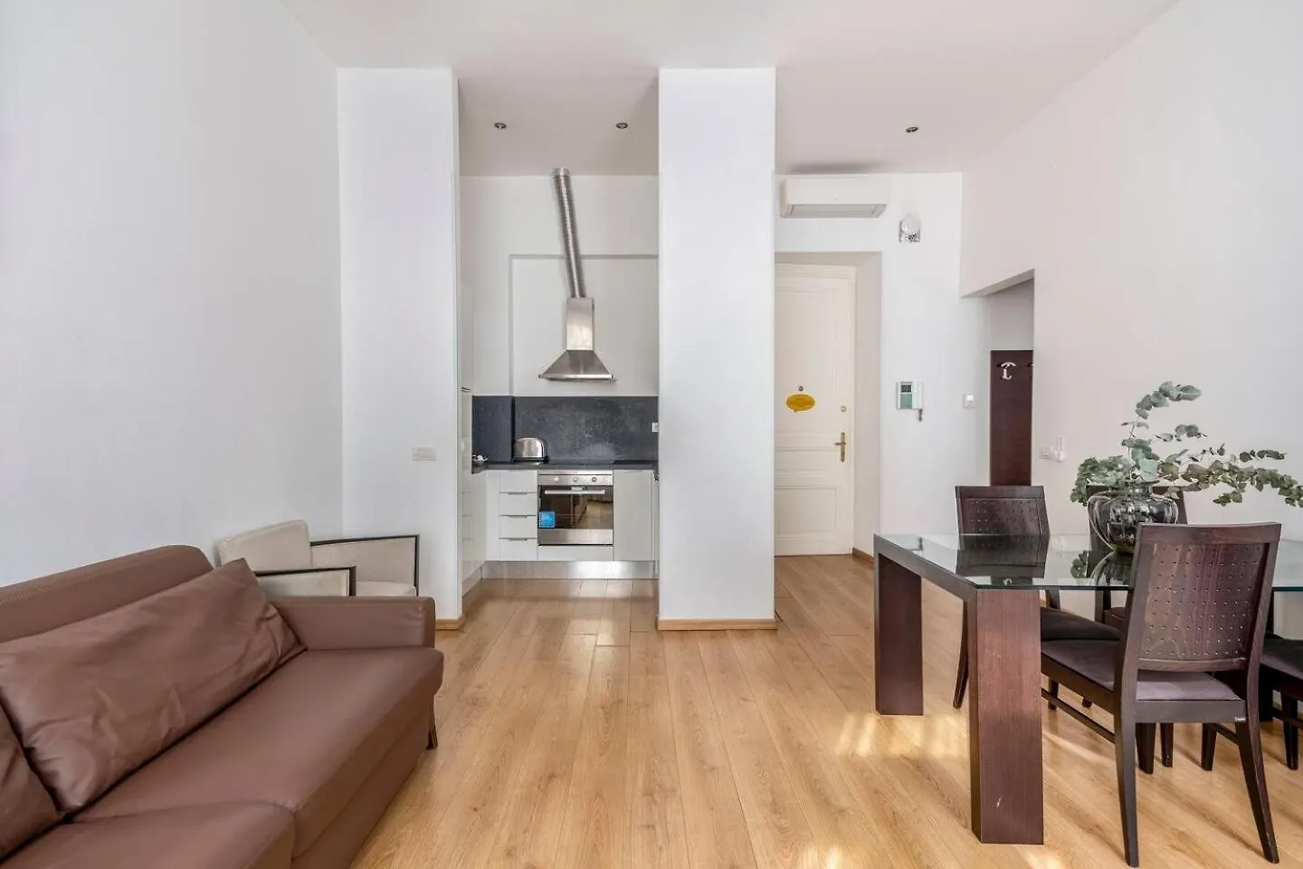 Apartamento Place Of Grace - 50 Meters From Dancing House Praga